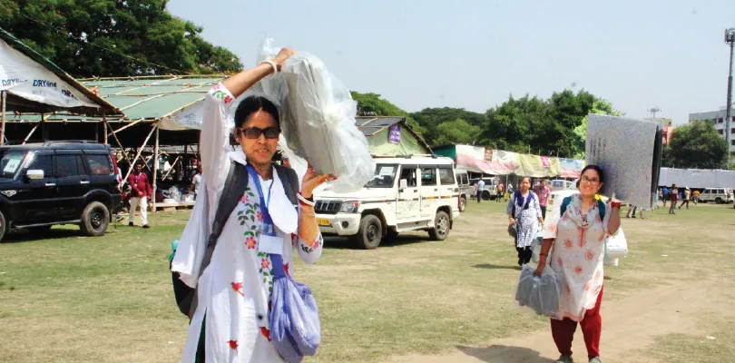 মুর্শিদাবাদ: জেলার ২২ কেন্দ্রে ২২০ জন প্রার্থীর ভাগ্যনির্ধারণ