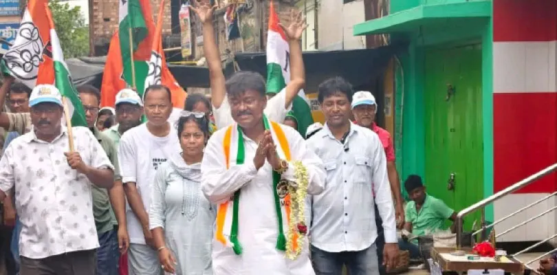 জনসংযোগ ও উন্নয়নে ভর করেই জয়ের  ব্যাপারে আত্মবিশ্বাসী জনগণের বেচারাম