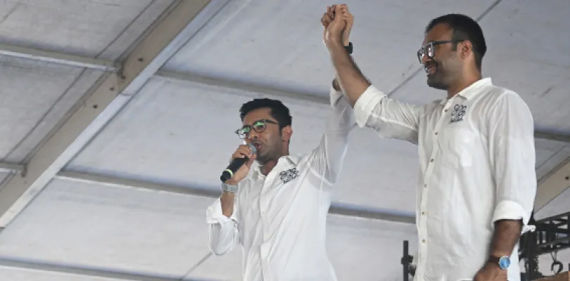 রাজীবকে জেতান, হরিণঘাটাকে বুক দিয়ে আগলে রাখব, বার্তা অভিষেকের