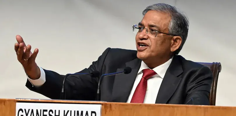 জ্ঞানেশকে পদচ্যুত করতে চাপ বৃদ্ধি বিরোধীদের