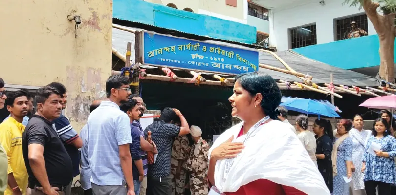 ভোটের খেলায় দিনের শেষে সেরার শিরোপা দুর্গাবাহিনীকে