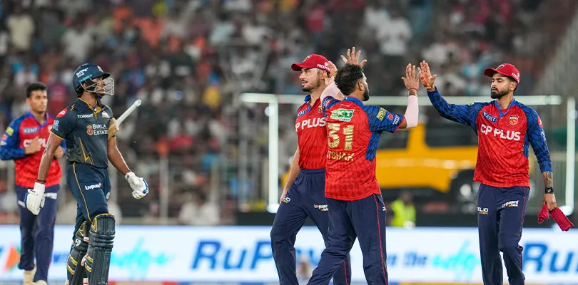 পাঞ্জাবকে ৪ উইকেটে হারাল গুজরাত
