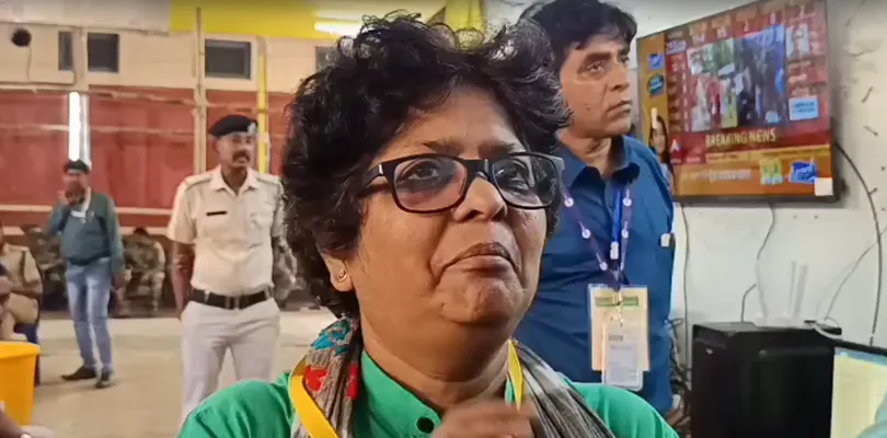 ইভিএমে কারচুপির অভিযোগ করলেন বালুরঘাটের তৃণমূল প্রার্থী অর্পিতা ঘোষ