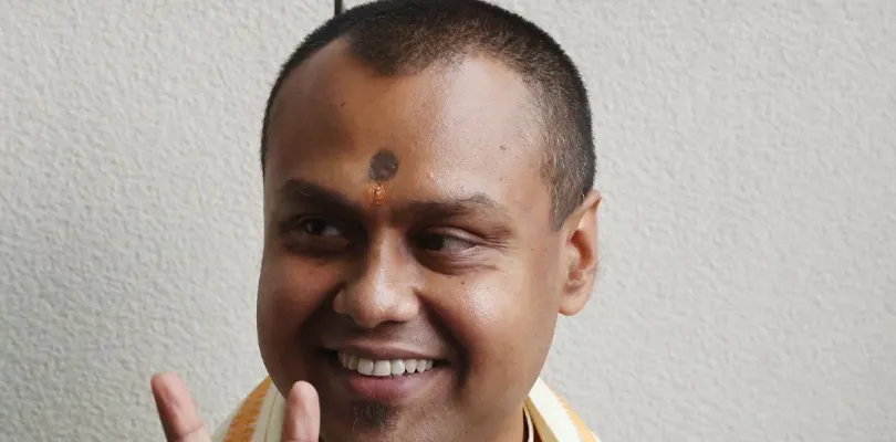 জটিলতা কাটাতে উদ্যোগ বারাকপুরের বিধায়ক কৌস্তুভের