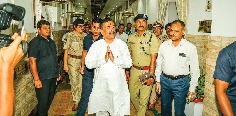 প্রথমবার লালবাজার পরিদর্শন মুখ্যমন্ত্রী শুভেন্দুর, রেড রোডে নয়, এবার ইদের নামাজ ব্রিগেডে