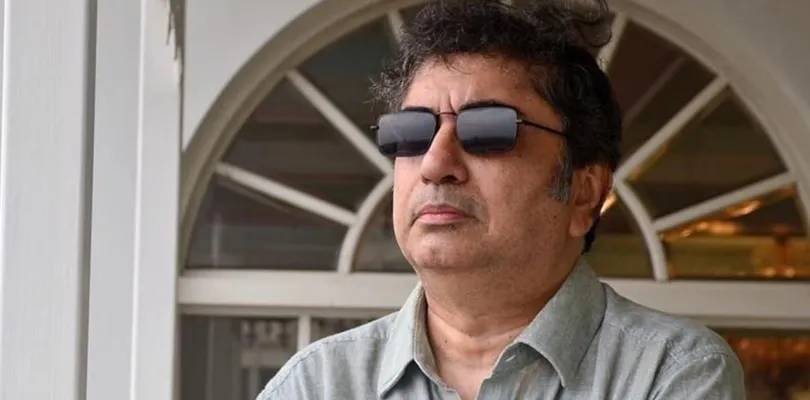 ‘ভূতের ভবিষ্যৎ’ পরিচালক অনীক দত্তের রহস্যমৃত্যু