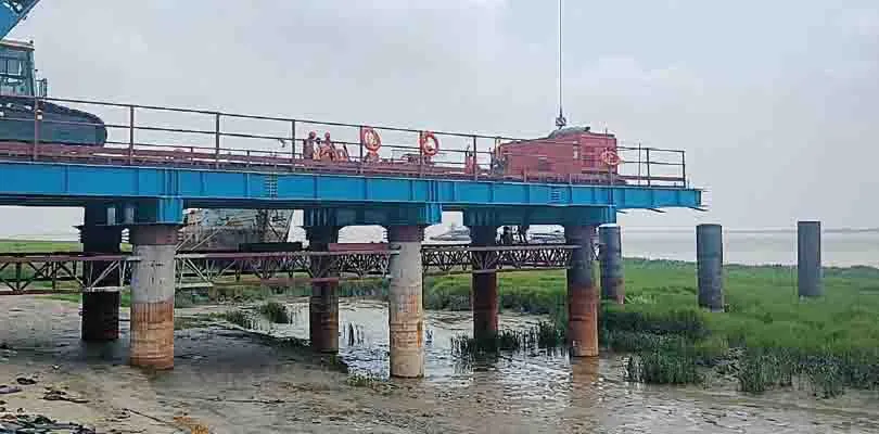 মুড়িগঙ্গা নদীর উপর সেতু তৈরির কাজ পুরোদমে শুরু