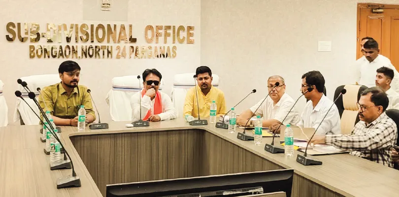 বনগাঁয় পরিষেবা নিয়ে সরব মন্ত্রী অশোক, দিলেন পুর-দুর্নীতির তদন্তের প্রতিশ্রুতিও