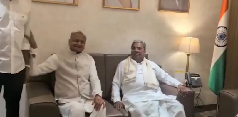 জয়পুরে অশোক গেহলটের সঙ্গে দেখা করলেন সিদ্ধারামাইয়া
