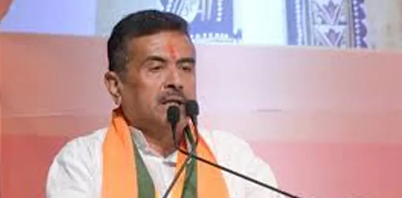 ঝড়-বৃষ্টির জেরে আহতদেরও ক্ষতিপূরণ দেবে রাজ্য, জোর চিকিৎসায়, ঘোষণা মুখ্যমন্ত্রীর