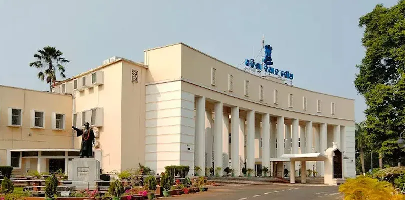 ২০২৫ সালে বিল পাশের রেকর্ড বিধানসভাগুলিতে