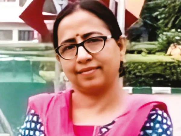লঞ্চ থেকে গঙ্গায়, নিখোঁজ প্রৌঢ়া