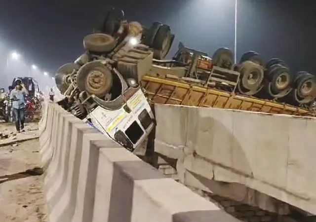 পূর্ব বর্ধমানে দুর্ঘটনায় মৃত ৩