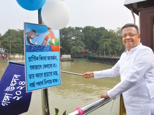 গঙ্গা রক্ষায় কেন্দ্রের ভূমিকা নিয়ে ক্ষোভ মেয়র ফিরহাদের