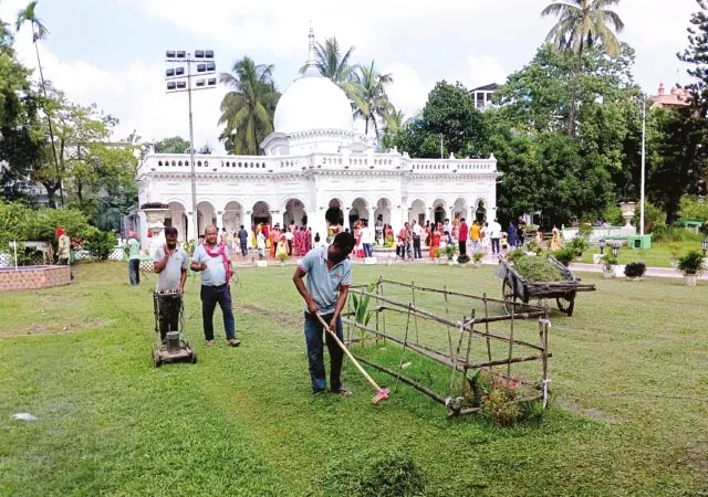 কোচবিহারে মদনমোহন মন্দিরে রাস উৎসবের প্রস্তুতি তুঙ্গে