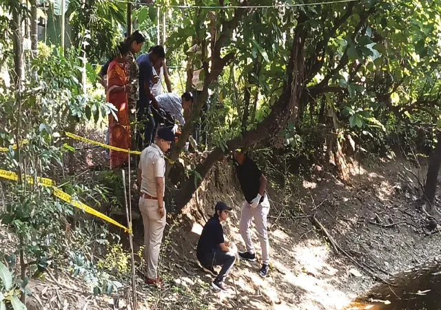 শিশুকন্যা ধর্ষণ-খুনের তদন্তে ফরেন্সিক টিম, নমুনা সংগ্রহ