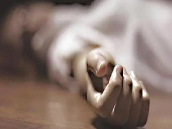 নবগ্রামে পুকুরে বৃদ্ধের পচাগলা মৃতদেহ উদ্ধার