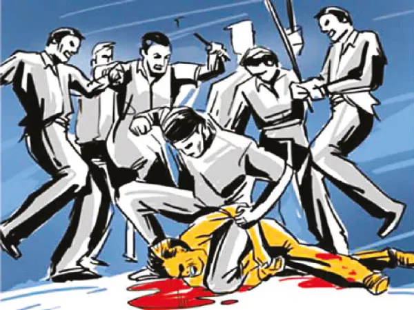 মোচ্ছব করার টাকা না দেওয়ায় মারধর ব্যবসায়ী পরিবারকে, আটক ২ দুষ্কৃতী
