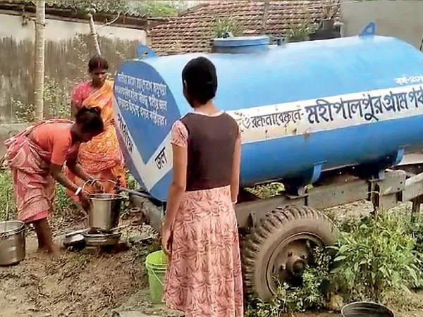 বলাগড়ের গ্রামে ডায়েরিয়ার আতঙ্ক,&nbsp;মৃত্যু দু&rsquo;জনের, অস্বীকার স্বাস্থ্যকর্তাদের