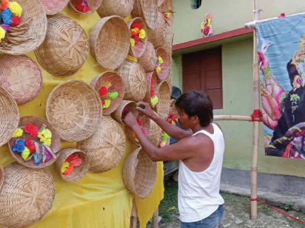 দুর্গাপুজোর ধাঁচে সাতদিনব্যাপী জগদ্ধাত্রী পুজো রবীন্দ্রপল্লিতে
