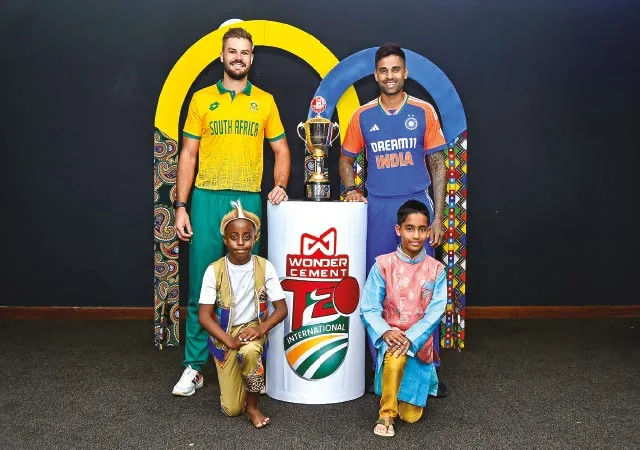দক্ষিণ আফ্রিকার বিরুদ্ধে আজ টি-২০ সিরিজে নামছেন সূর্যরা