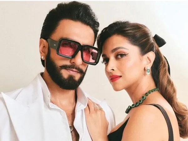 সপরিবারে ভ্রমণে