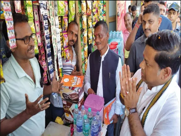 গয়েরকাটায় ভোটের প্রচারে এসে ব্যবসায়ীদের ক্ষোভের মুখে সুকান্ত