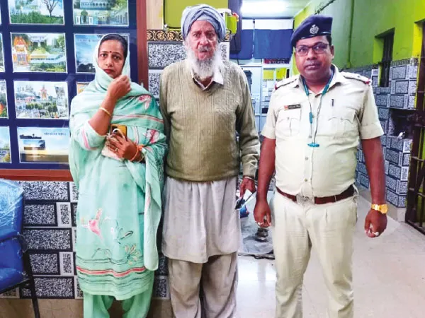 পাঞ্জাব থেকে ঝাড়খণ্ড যাওয়ার পথে নিখোঁজ বৃদ্ধ, উদ্ধার হরিপালে
