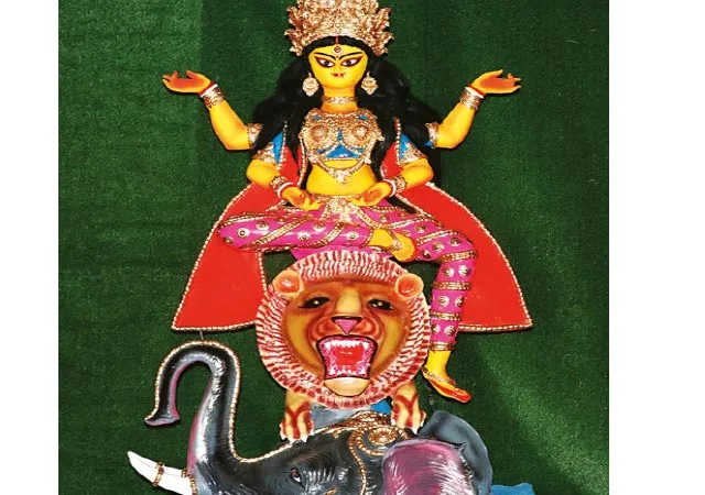 মহিশীলা বটতলা দেশবন্ধু &zwnj;ইউনাইটেড ক্লাবের জগদ্ধাত্রী পুজো উপলক্ষ্যে ১০ দিনের মেলা