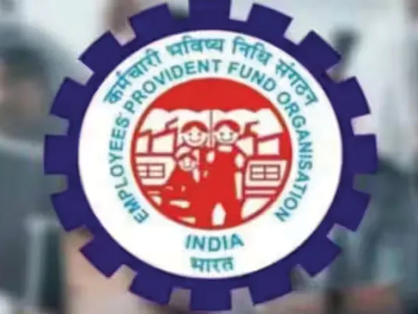 পিএফ-এ বেতনের ঊর্ধ্বসীমা বাড়াতে পারে কেন্দ্রীয় সরকার