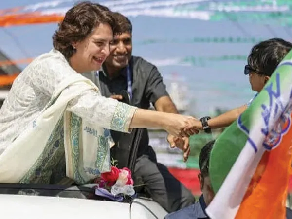 ওয়েনাড়ে উপ নির্বাচন: আজ জোড়া পরীক্ষার মুখে প্রিয়াঙ্কা গান্ধী