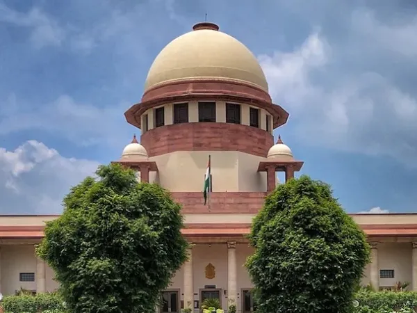 নোটিস না দিয়ে ভাঙা যাবে না সম্পত্তি, সুপ্রিম কোর্টে ভর্ৎসিত &lsquo;বুলডোজার শাসন&rsquo;