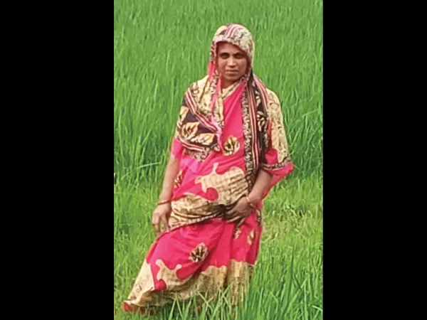 ঘরেই পড়ে রয়েছে স্ত্রীর রক্তমাখা মৃতদেহ, পলাতক অভিযুক্ত স্বামী
