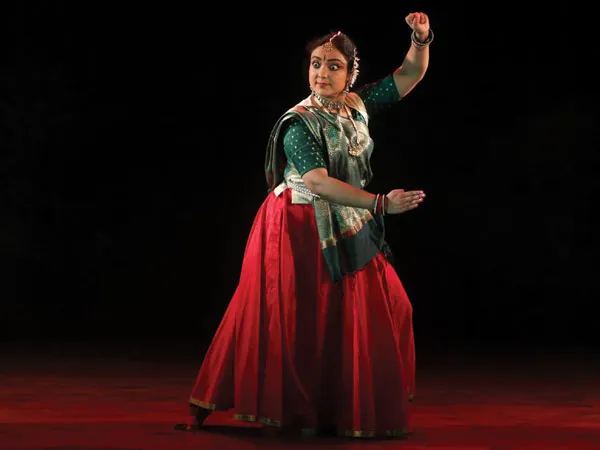 ধ্রুপদী নৃত্যানুষ্ঠান