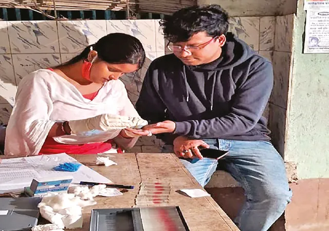 ফাইলেরিয়া চিহ্নিত করতে এবার রক্তের নমুনা সংগ্রহ শুরু তপনে