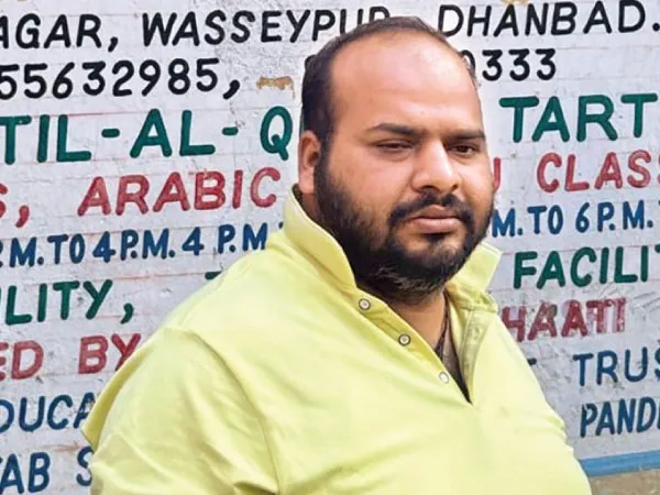 ফোন কল নেই, ভোট আসতেই বন্ধ &lsquo;রঙ্গদারি ট্যাক্স&rsquo;,&nbsp;উত্তরপ্রদেশের গ্যাং কাজে লাগিয়ে রণকৌশল সাজাচ্ছে ওয়াসেপুরের দাউদ&nbsp;