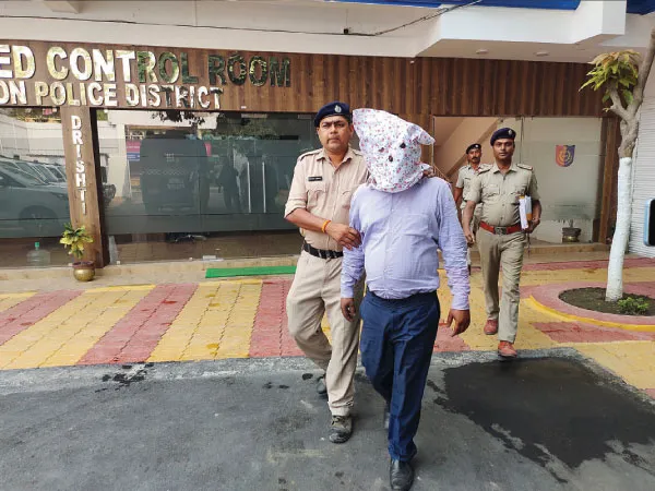 ১০ কোটির প্রতারণা, বাগদায় এবার গ্রেপ্তার ব্যাঙ্ক ম্যানেজার