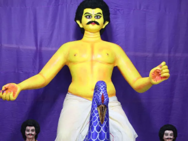 বাঁশবেড়িয়ায় &lsquo;জ্যাংড়া&rsquo;-&lsquo;ধুমো&rsquo;-&lsquo;রাজা&rsquo; কার্তিকের কেন এমন নাম?