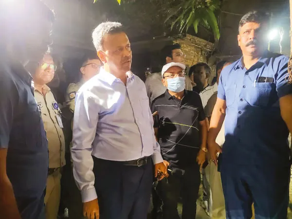 এন্টালিতে বন্ধ কারখানার ফ্লোর ভেঙে মৃত দুই নিরাপত্তারক্ষী&nbsp;
