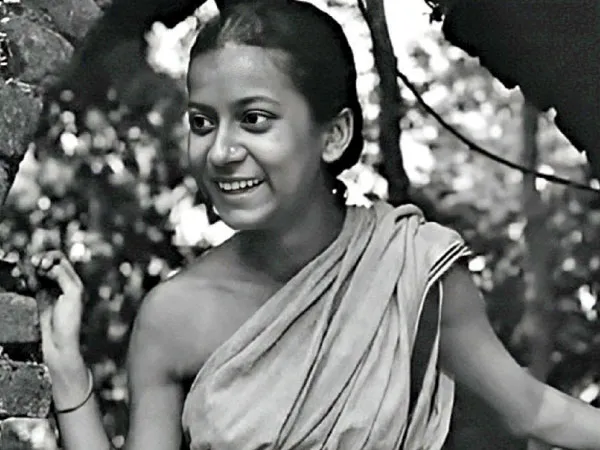 প্রয়াত &lsquo;পথের পাঁচালী&rsquo;র দুর্গা