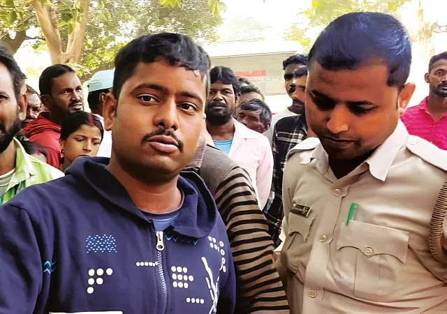 খয়রাশোলে জালনোট সহ ধৃত বিজেপি নেতা