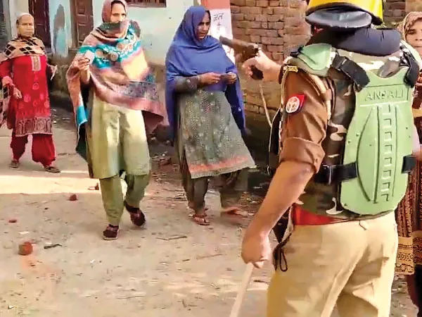 ছাপ্পায় মদত, ভোটারদের বাধা,&nbsp;সাসপেন্ড যোগীর ৭ পুলিস