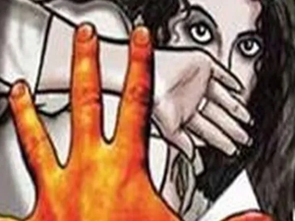 ওড়িশায় প্রতিবাদী আদিবাসী মহিলাকে বেধড়ক মারধর, মুখে মল ঢুকিয়ে দেওয়ার চেষ্টার অভিযোগ!