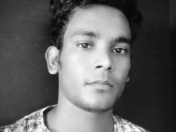 হাওড়ায় সিভিক ভলান্টিয়ারের ঝুলন্ত দেহ উদ্ধার, খেলেছেন মহমেডানের হয়ে ফুটবলও