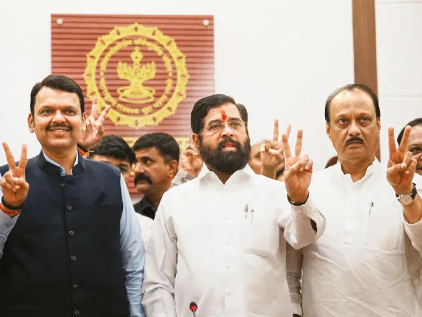 নিরঙ্কুশ জয়েও মুখ্যমন্ত্রী নির্বাচন নিয়ে চাপা টেনশনে গেরুয়া শিবির