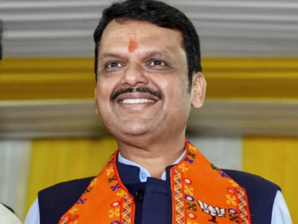মহারাষ্ট্রে আজই শপথ অনুষ্ঠান, মুখ্যমন্ত্রী নিয়ে ধোঁয়াশা চলছেই