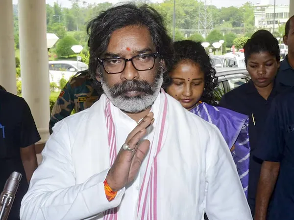 ২৮ নভেম্বর মুখ্যমন্ত্রী পদে শপথ নেবেন হেমন্ত, আমন্ত্রণ মমতাকে
