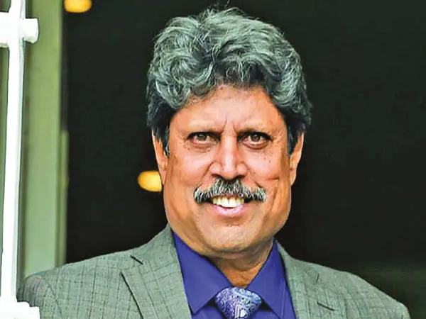 বিরাটে মুগ্ধ কপিল দেব