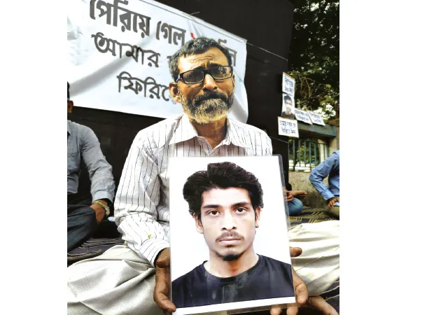 নেপথ্যে কি অনলাইন বেটিং চক্র?&nbsp;সিআইডির সাহায্য চাইল পুলিস