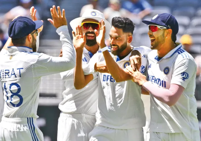 টেস্ট চ্যাম্পিয়নশিপের তালিকায় শীর্ষে ভারত,&nbsp;ফাইনালে খেলার সম্ভাবনা বাড়ল